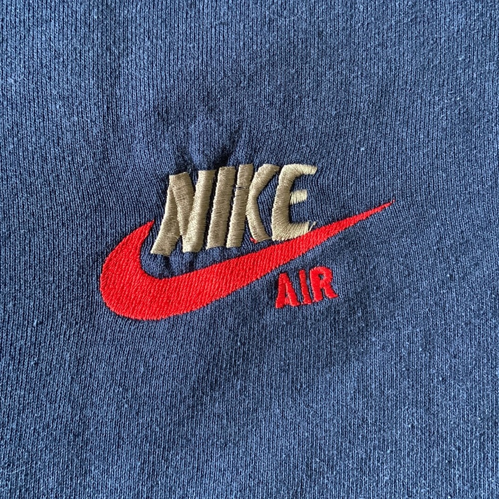 Vintage Nike Air Crew Neck - Picture 5 of 5